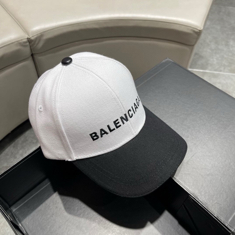 BALENCIAGA